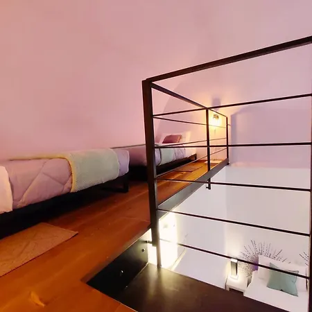 Stanza Con Bagno Privato Centro Storico, Aria Condizionata Netflix Vicino Al Pozzo Della Cava-affittacamere Carvajal 3*
