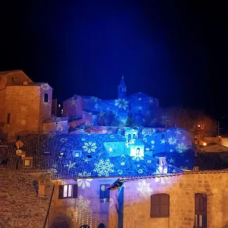 Stanza Con Bagno Privato Centro Storico, Aria Condizionata Netflix Vicino Al Pozzo Della Cava-affittacamere Carvajal 3* Orvieto